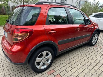 SX4, benzín 1.6l, výkon 88kW, rok 2011, naj.109000km, klima - 3