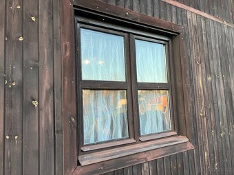 Dveře a okna včetně rámů, zárubní a kování (dvojskla) - 3
