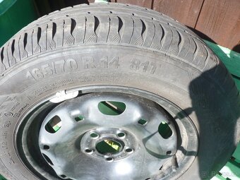 Prodám 4 kompletní zánovní kola Škoda - Fabia - 3