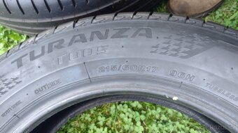 Letní pneu 215/60 R17 Bridgestone 100% vzorek - 3