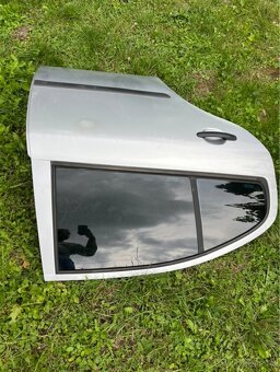 Dveře zadni pravé OCTAVIA I. SEDAN, LIFTBACK ORIGINAL 1998 - 3