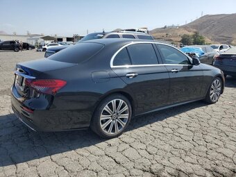 2022 Mercedes-Benz E 350 2.0L Rear-wheel drive - 3