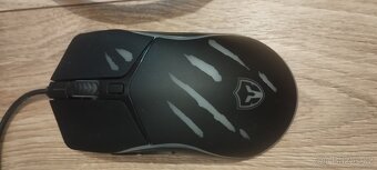 Sluchátka - 3