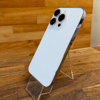iPhone 14 Pro 256GB, silver, eSIM (12 měsíců záruka) - 3