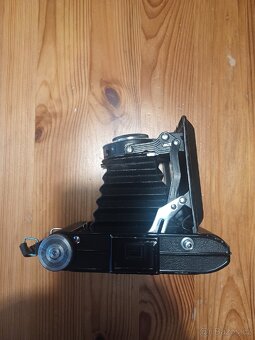 Starý měchový fotoaparát Belfoca Junior, Belca-Dresden - 3