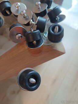 Gumové špunty + nerez. vruty + nerez podložky - 3