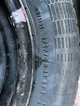 Prodám pneu 175 / 70 r 14 - 3