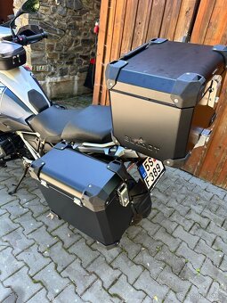 komplet kufry BUMOT Defender EVO jako nové - 3