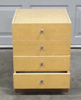 Komoda se zásuvkamií - 3