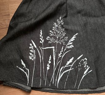 Půlkolová sukně Black Mountain 51 cm - 3