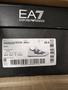 EA7 Emporio Armani

10.5 28,6cm - 3
