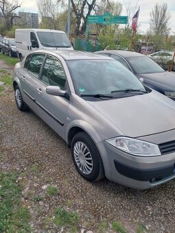 Renault Megane 1,6i 92 000 km - 3