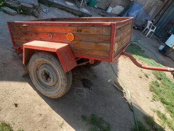 Vlek za auto - 3