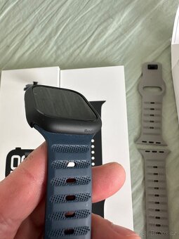 Apple Watch Series 10 Cellular 46mm Klavírně černý hliník - 3