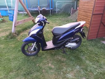 Honda Vision 110 - 3