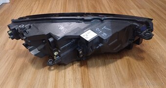 Světlo Full LED Škoda Octavia IV 5E4941010 - 3