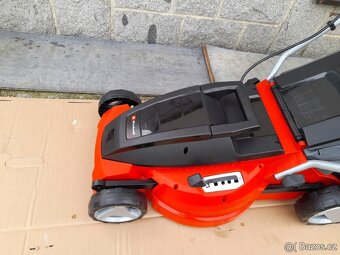 Výkonná elektrická sekačka Einhell GC-EM 1536 - 3