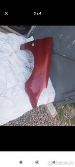 Prodám Pravý BLATNÍK PEUGEOT 206 - 3
