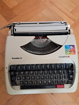 Prodám mechanický psací stroj - 3