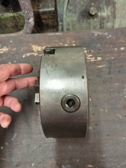 Univerzální sklíčidlo TOS 160 - 3