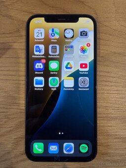iPhone 12 64GB černý - 3