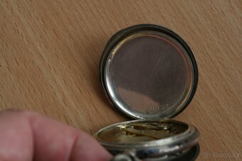 Historické starožitné stříbrné, tulové kapesní hodinky - 3