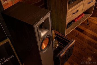 Klipsch R-610F, sloupové, nové, nevybalené, 4 kusy celkem - 3