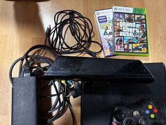 Prodám Xbox 360 + Kinect – plně funkční - 3