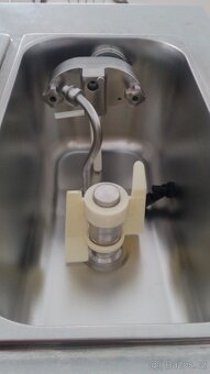 Stroj na točenú zmrzlinu Spaceman - 3