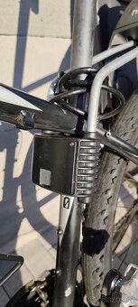 Sedačka na kolo Hamax - 3