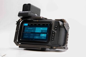 Prodám Blackmagic Pocket Cinema Camera 6K s celým rigem - 3