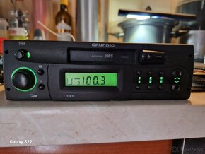 Autoradio Grundig 1200 VD rok 1998 - 3