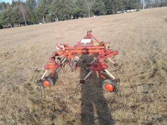 prodám nesený obraceč sena FAHR KH - 3