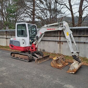 Minibagr Takeuchi TB228 - 3