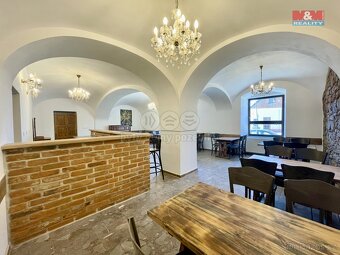 Pronájem restaurace, 300 m², Blatná, ul. náměstí Míru - 3