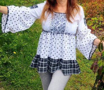 Originální peplum top, Island, vel. 40-42 - 3