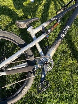 Slopestyle dirt kolo rose the jester fox 32 - 3
