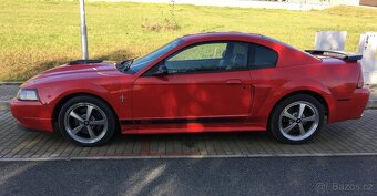 Ford Mustang Mach 1 manual 4.6L 224kW rok 2003 - 3