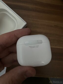Apple airpods pro - 3