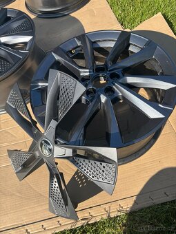Originální ALU KOLA R17 PROCYON | FABIA IV - 3