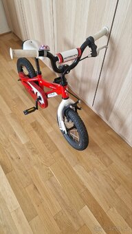 Specialized Hotrock 12 dětské kolo přídavná kolečka - 3
