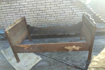 Starožitné postele k restaurování x3 - 3