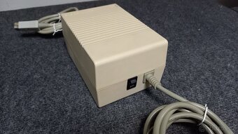 Napájecí zdroj k Amiga 500, rok 1987, neporušená plomba - 3