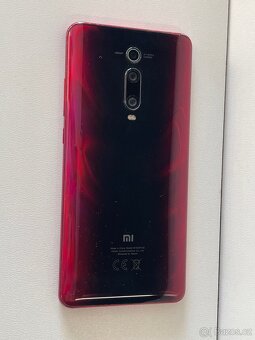 MI 9T mobilni telefon - 3