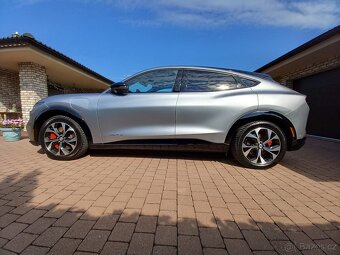 Ford Mustang Mach-E 75,7kWh Premium AWD STD - 3