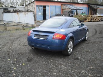 Audi tt Narazniky,Kapota - 3