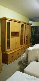 PRODÁM  OBYVACI STĚNU -MASIVNÌ  OLŠE - 3