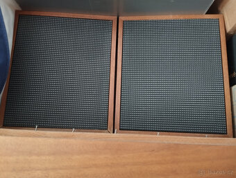 GRAMORÁDIO ZNAČKA STREČNO, SKŘÍNKA NA DESKY SE ŠUPLÍKY - 3