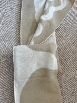 Vlněná deka Arket - 3