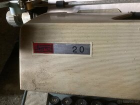 Stary psaci stroj - 3